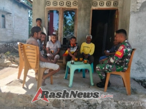 Babinsa Desa Lemon Sampaikan Informasi Program Pemerintah dan Tanggapi Keluhan Warga