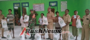 Warga Amfoang Tengah Terima Bantuan Beras Dua Bulan