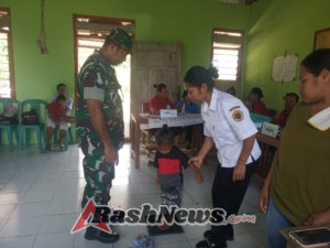 Babinsa Dorong Kesadaran Gizi Lewat Kegiatan Posyandu Rutin