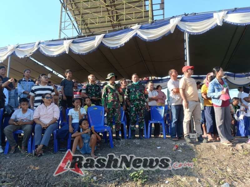 Antusias Ribuan Penonton Saksikan Pacuan Kuda Kapolda Cup