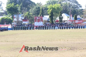 HUT RI ke-80: Anggota Kodim 1613/Sumba Barat Bersama Forkopimda dan Masyarakat Ikuti Upacara