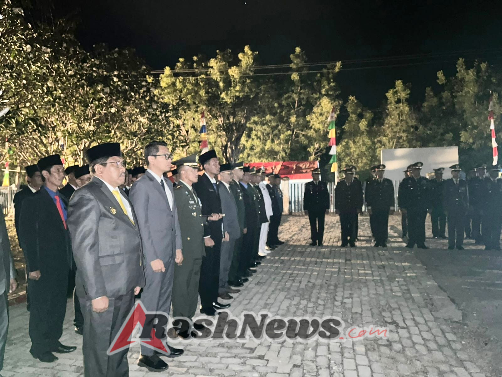 Sinergi TNI-Polri dan Forkopimda Sumba Timur dalam Apel Renungan Suci HUT RI ke-80