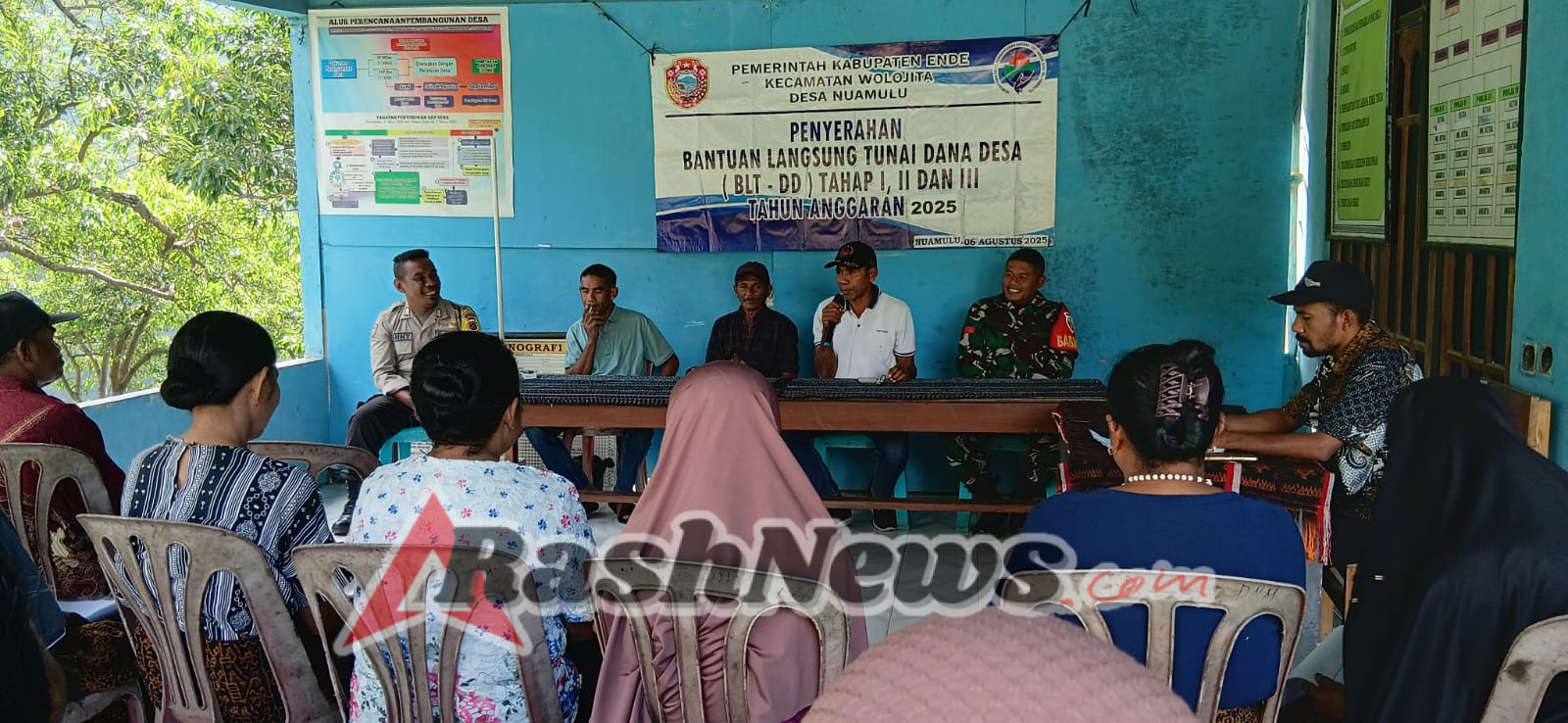 Babinsa dan Aparat Desa Bersinergi Kawal Penyaluran BLT Secara Transparan dan Aman