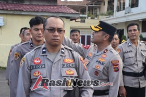 Wakapolres Karangasem Periksa Sikap Tampang Personel Jelang Kunker Kapolda Bali