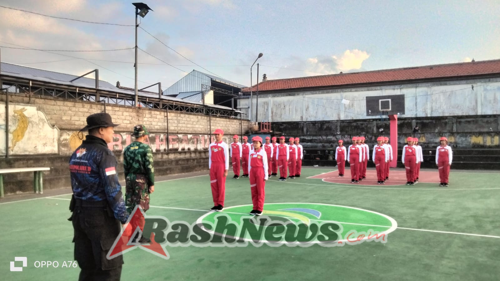 Jelang Hari Proklamasi ke-80, Polsek Blahbatuh Latih Paskibra Kecamatan