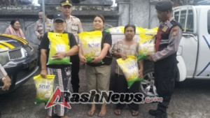 Polsek Selemadeg gelar pasar murah beras SPHP, stabilisasi harga & Pasokan*