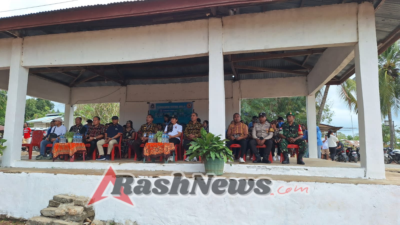 Babinsa Hadiri Pembukaan Turnamen Sepak Bola Mini KSMANSA PANBAR Cup I Tahun 2025