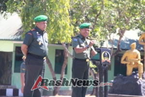 Penuh Kebanggan Satgas Yonif 741/GN Terima Piagam Penghargaan dari Brigjen TNI Xavier dan Kolonel Hendro di Makorem 161/Wira Sakti