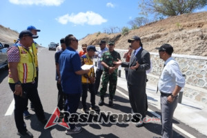 ‎Komitmen Pembangunan Daerah, Dandim 1607/Sumbawa Turut Tinjau Infrastruktur Bersama Komisi V DPR RI