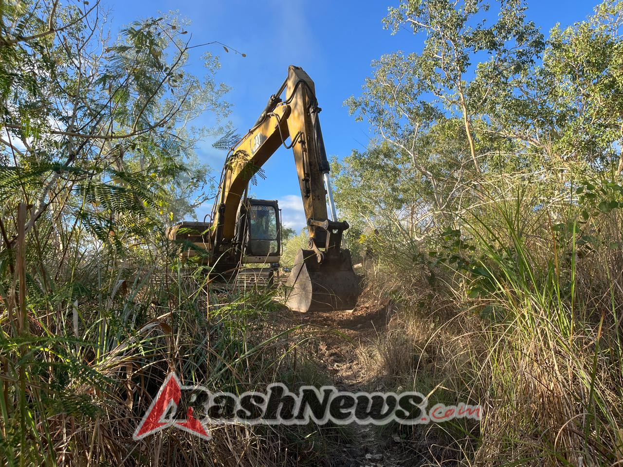 TMMD Kodim 1622/Alor Genjot Pembukaan Jalan Antar Dusun di Kiraman, Capai 3 Km