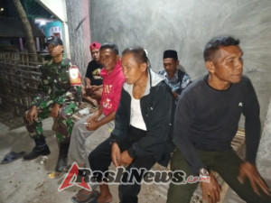 Babinsa Koramil 1614-04/Kilo Intensifkan Patroli Ronda Malam Bersama Warga di Desa Malaju