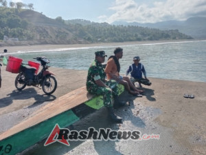 Babinsa Kodim 1602/Ende Ingatkan Nelayan Wajakea Jaga Keselamatan Saat Melaut