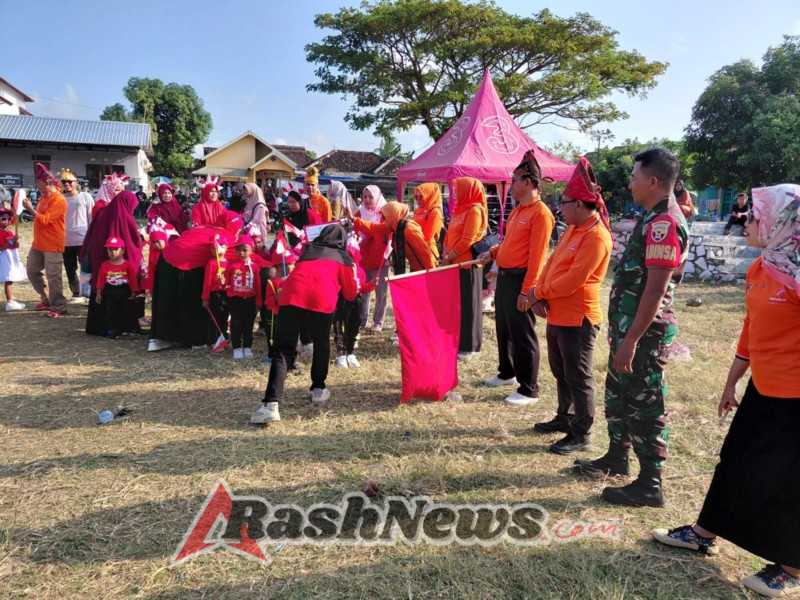 Warna-Warni Karnaval PAUD dan TK di Empang, Babinsa Turut Semarakkan HUT ke-80 RI