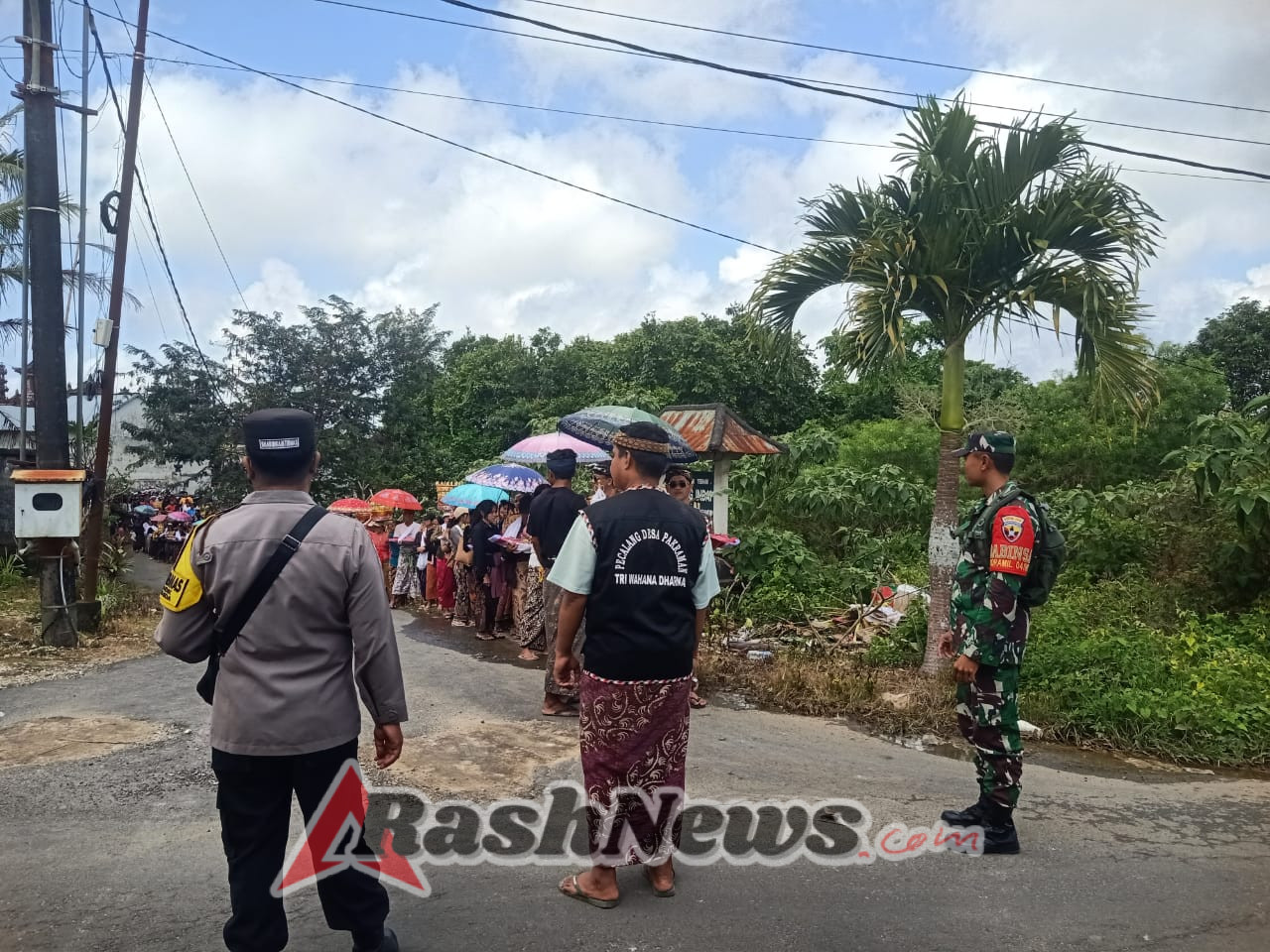 Pastikan Berjalan Aman Dan Lancar, Tradisi Mepeed Di Batukandik Dikawal Aparat Gabungan
