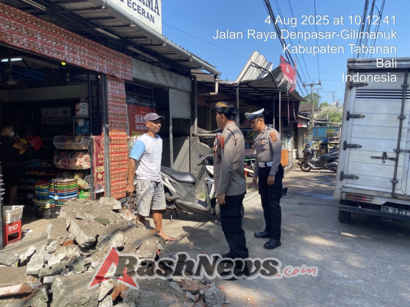 Rem Blong, Bus Hantam Pelinggih dan Warung di Desa Bantas, Polsek Seltim Fasilitasi Penyelesaian Damai