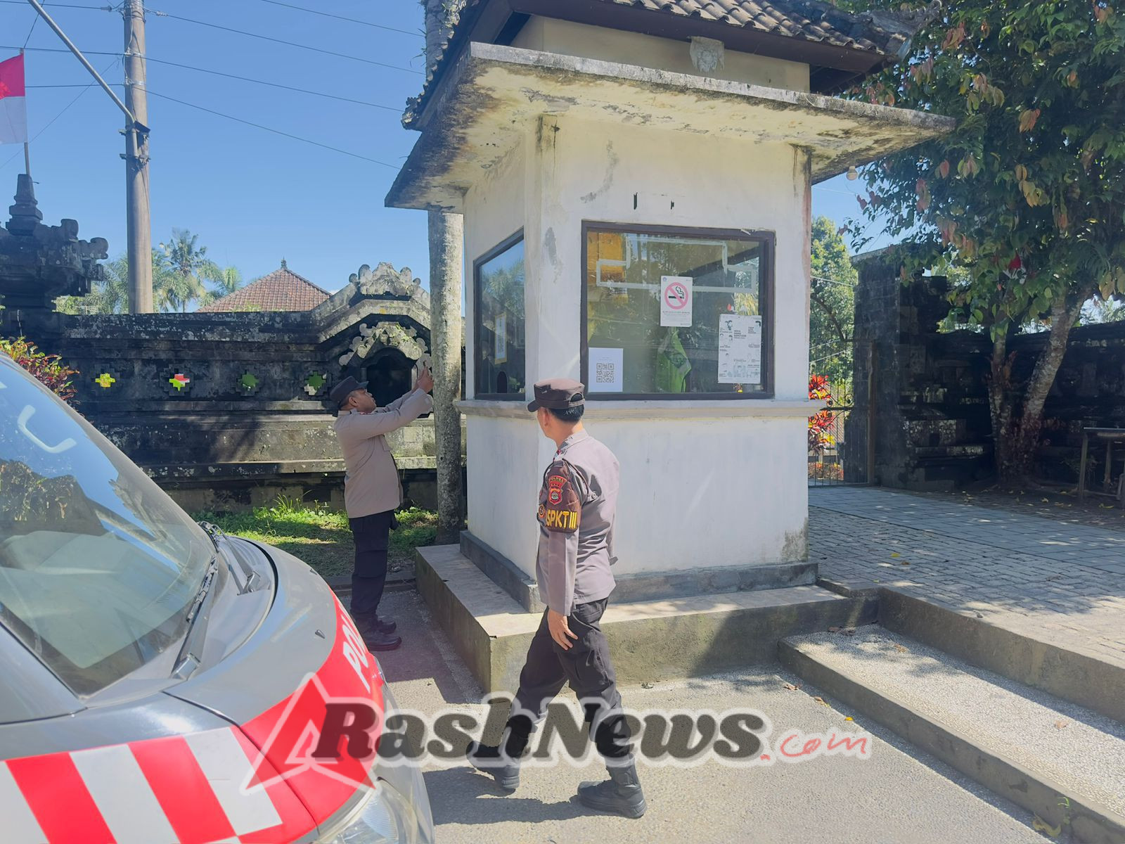 Polsek Selat Gelar Patroli Dialogis untuk Jaga Keamanan Wilayah
