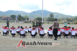 Langkah Serempak Paskibraka TTU Buah Latihan Intensif TNI-Polri