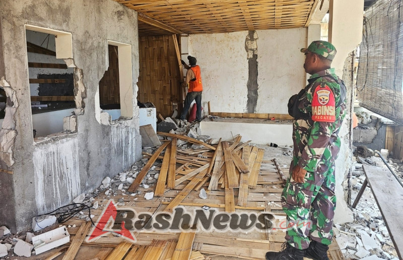 Pembongkaran Villa dan Warung di Pantai Bingin Sebuah Langkah Penertiban