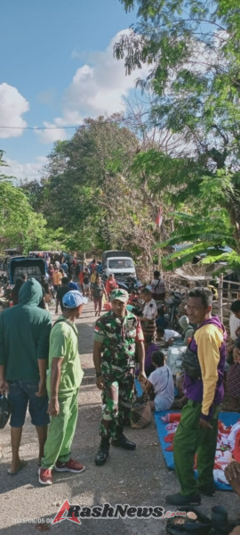 Babinsa Komsos Dengan Pedagang dna Warga Jalin Kedekatan