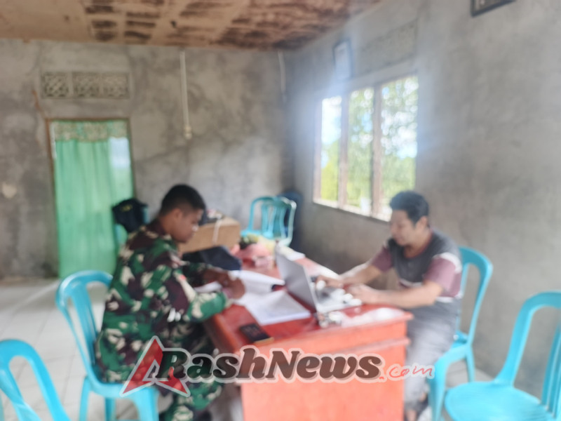 Komsos dan Pamwil di Kantor Desa Kanganara Berjalan Lancar Bersama Babinsa Maurole