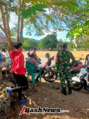 Babinsa PAM Pertandingan Sepak Bola di Wilayah Binaan