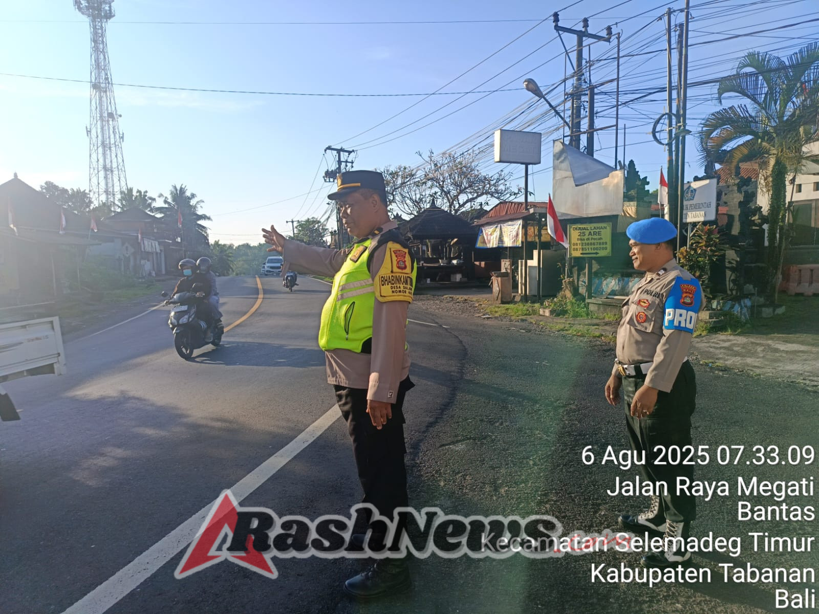 Kanit Provost Polsek Seltim, Cek Pelaksanaan Strong Point di Simpang TAC Megati