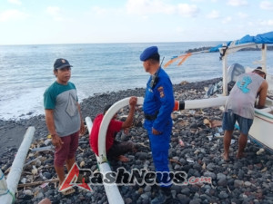 Patroli Dialogis Sat Polairud Polres Karangasem Imbau Nelayan Utamakan Keselamatan di Laut