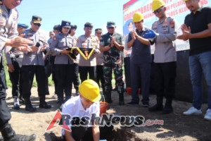 Peletakan Batu Pertama Pembangunan Gedung SPPG Polres Klungkung, Dandim Klungkung Sebut Langkah Strategis Sukseskan Program Pemerintah