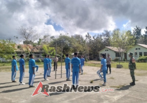 Latih Paskibraka Kecamatan, Babinsa dan Bhabinkamtibmas Wujudkan Generasi Muda Berkarakter