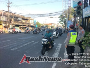 Kapolsek Tabanan Pantau Pelaksanaan Strong Point di Pos lalulintas Simpang Grogak