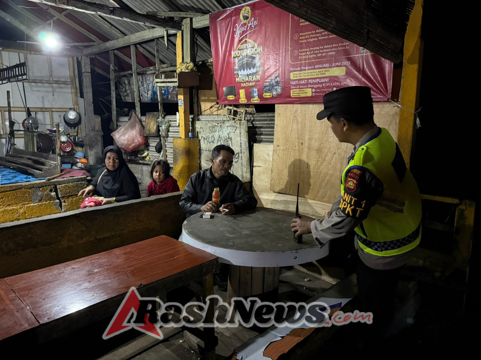 Antisipasi Kejahatan, Polsek Selemadeg Barat Gencar Laksanakan Patroli Malam