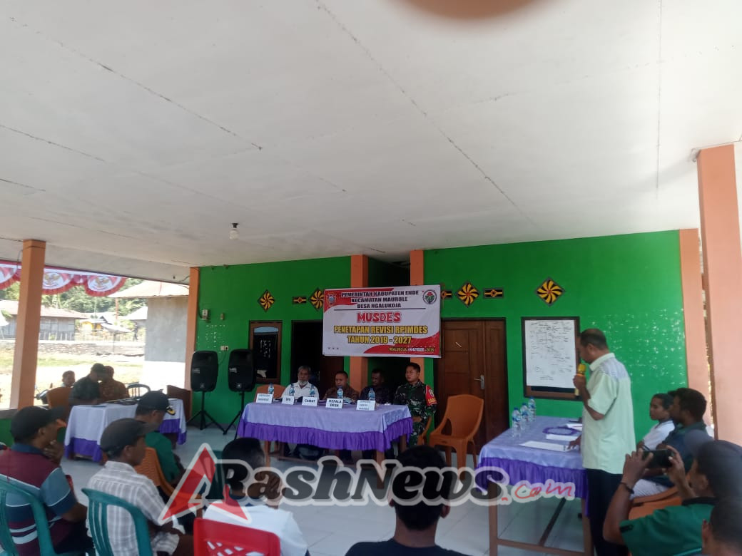 Babinsa Maurole Tegaskan Pentingnya Keamanan dan Ketertiban di Desa Ngalokoja