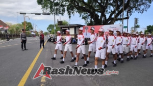 Polres Gianyar Amankan Lomba Gerak Jalan Ketepatan Waktu Tingkat SMP Putra di Gianyar