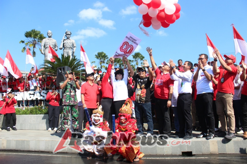 Dandim Tabanan Hadiri Pawai Peringatan HUT ke-80 Kemerdekaan Republik Indonesia