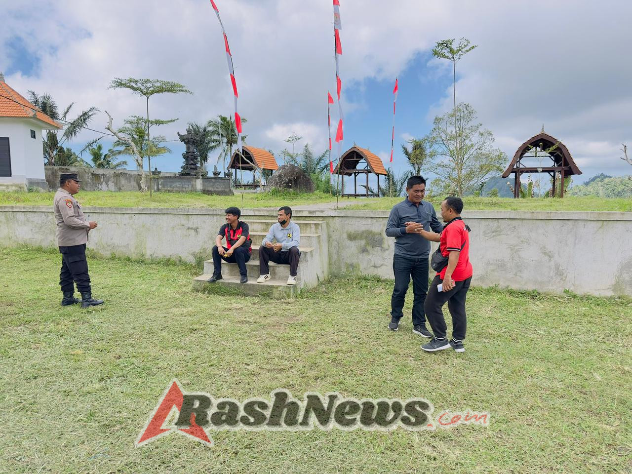 Polsek Selat Gelar Patroli untuk Jaga Keamanan Wilayah