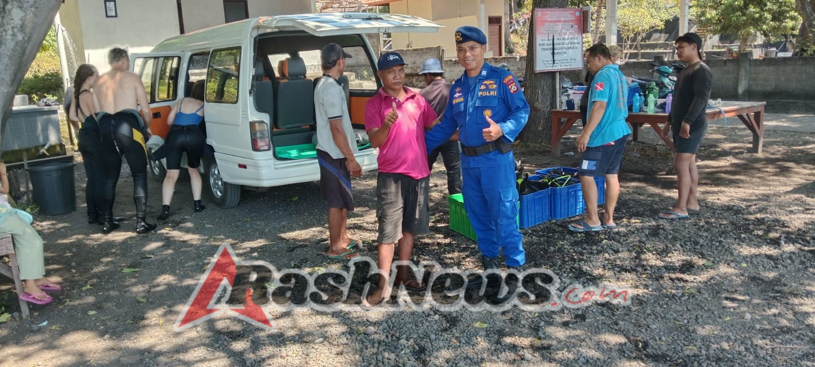 Personel Sat Polairud Polres Karangasem Laksanakan Patroli Pesisir dan Sambang Obyek Wisata Tirta Di Kecamatan Kubu