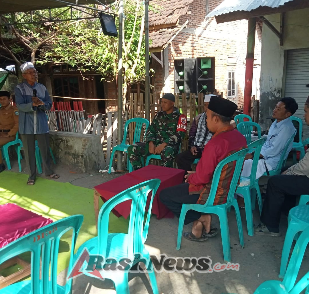 TNI Dekat dengan Rakyat, Babinsa Hu’u Melayat Tokoh Agama