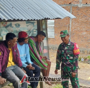 Semarak Kemerdekaan, Babinsa Kempo Serukan Pemasangan Bendera di Setiap Rumah