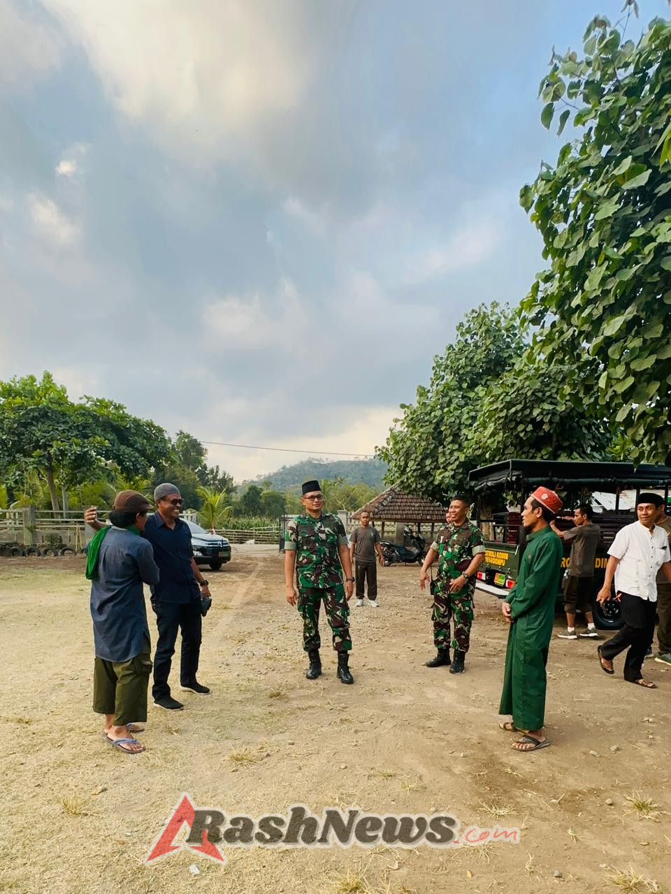 Dandim 1614/Dompu Perkuat Ukhuwah di Ponpes Al-Ikhwan Jelang HUT RI ke-80