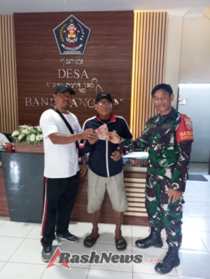 Aktif Dampingi Pencairan BLT DD, Wujud Nyata Kepedulian Babinsa Banjarangkan Akan Kesejahteraan Warga Binaan