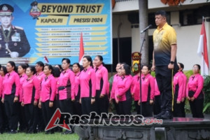 Kapolres Tabanan Pimpin Olahraga Pagi Bersama Personil dan Bhayangkari