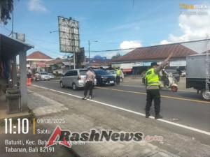 Polsek Baturiti Amankan Pelaksanaan Ngaben