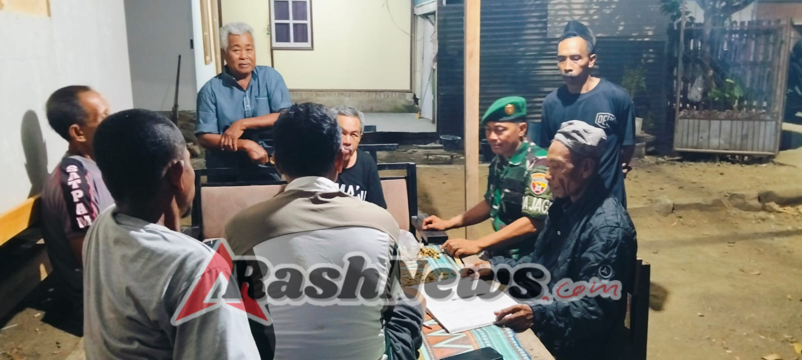 Sinergi Babinsa Taliwang Ciptakan Lingkungan Aman dan Kondusif