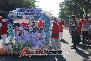 Semangat Kebangsaan Sejak Dini! Dandim 1607/Sumbawa Bangga dengan Karnaval Anak TK