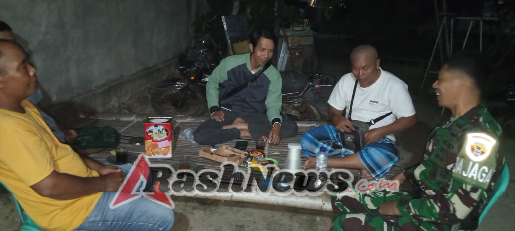 Babinsa Sertu Sefti C Ajak Masyarakat Aktif Menjaga Ketertiban