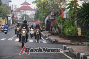 Keren, Naik Motor Dandim Klungkung Gelar Patroli Jaga Keamanan Wilayah