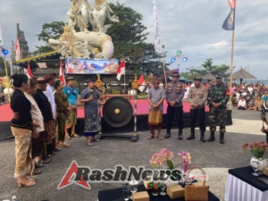 Lestarikan budaya, Babinsa 1623-05/Manggis hadiri kegiatan Parade beleganjur dalam rangka memeriahkan HUT RI Ke – 80.