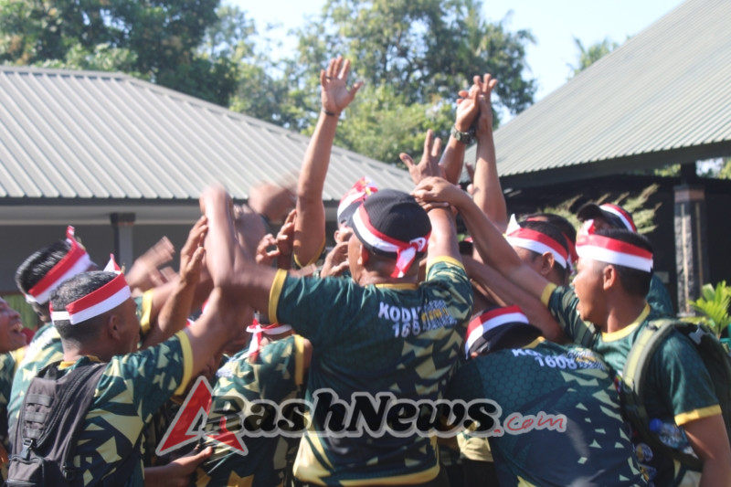 Kodim 1608 Gelar Perlombaan Meriah, Koramil Sape Tampil Beringas di Yel-Yel dan Lari Karung