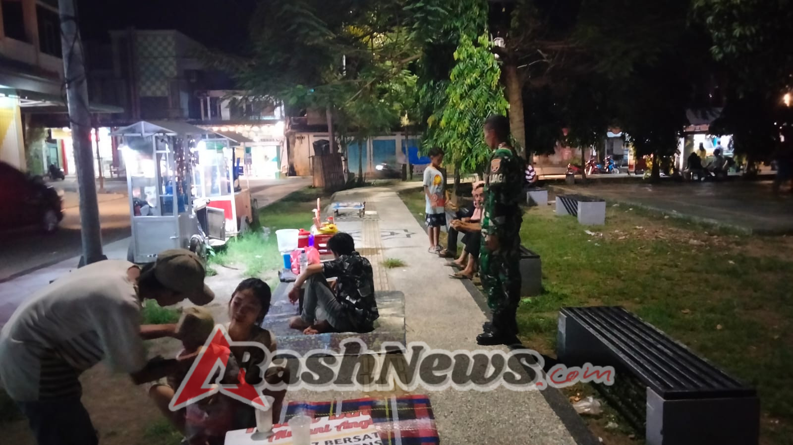 Koramil 1628-01/Taliwang Intensifkan Patroli Malam untuk Ketentraman Masyarakat