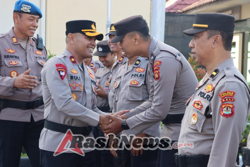 Wakapolres Karangasem Sampaikan Salam Perpisahan dalam Apel Pagi